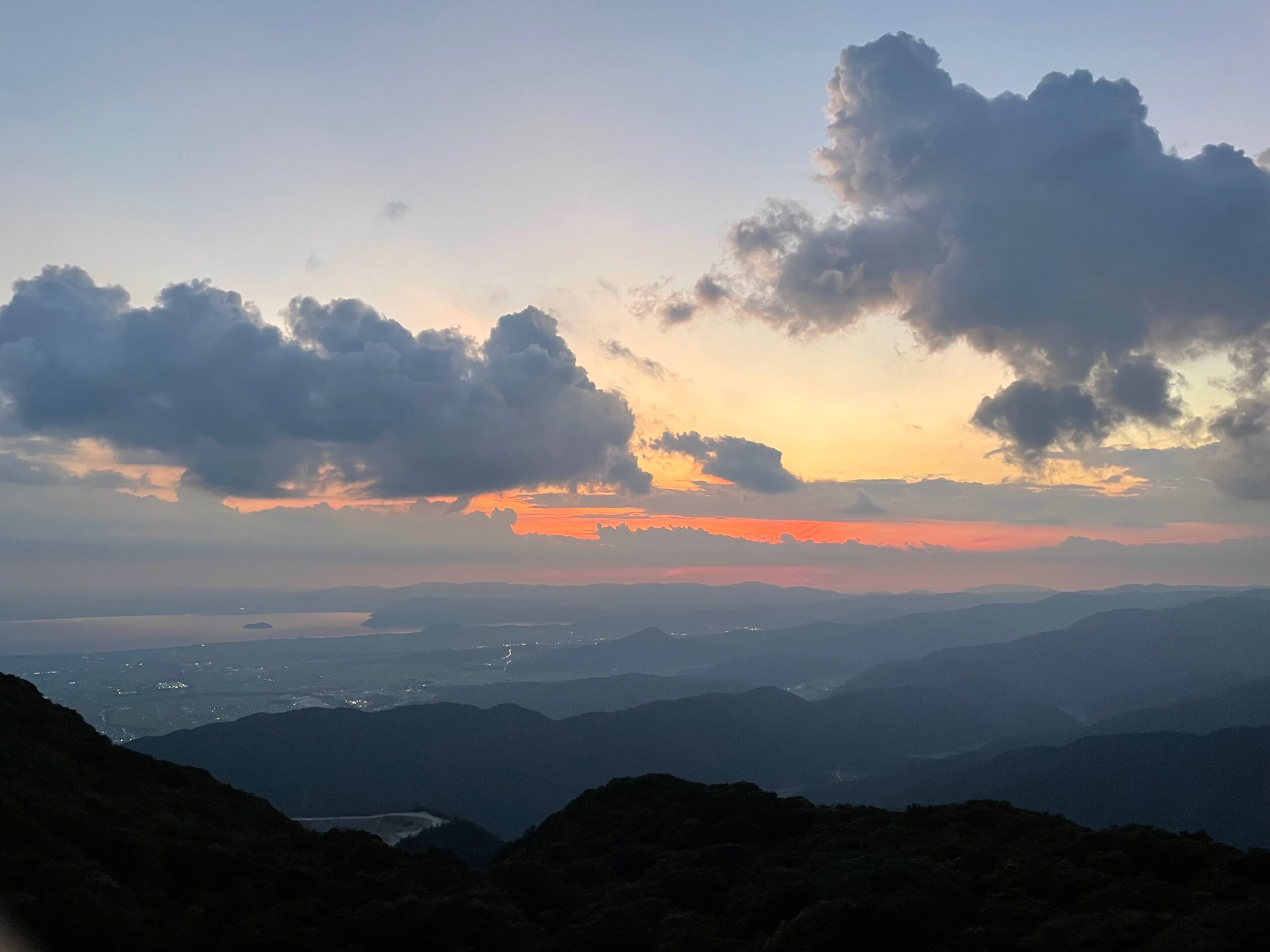 伊吹山山頂の夜空